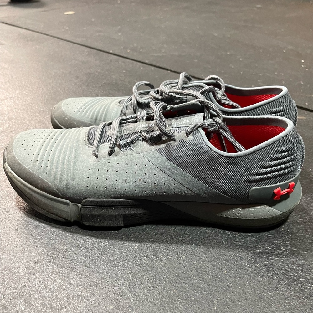 UA Tribase Reign